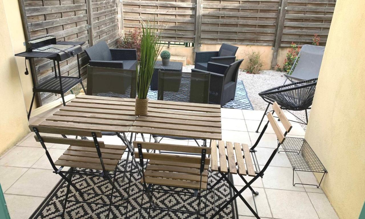 Maison T4 -jardin+ Parking+ Clim -proche Remparts Apartment *
